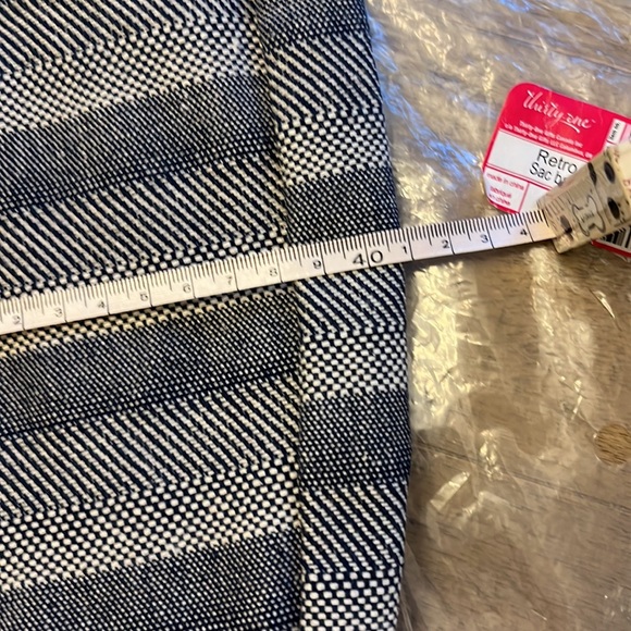 Thirty one hobo bag new - Picture 5 of 7